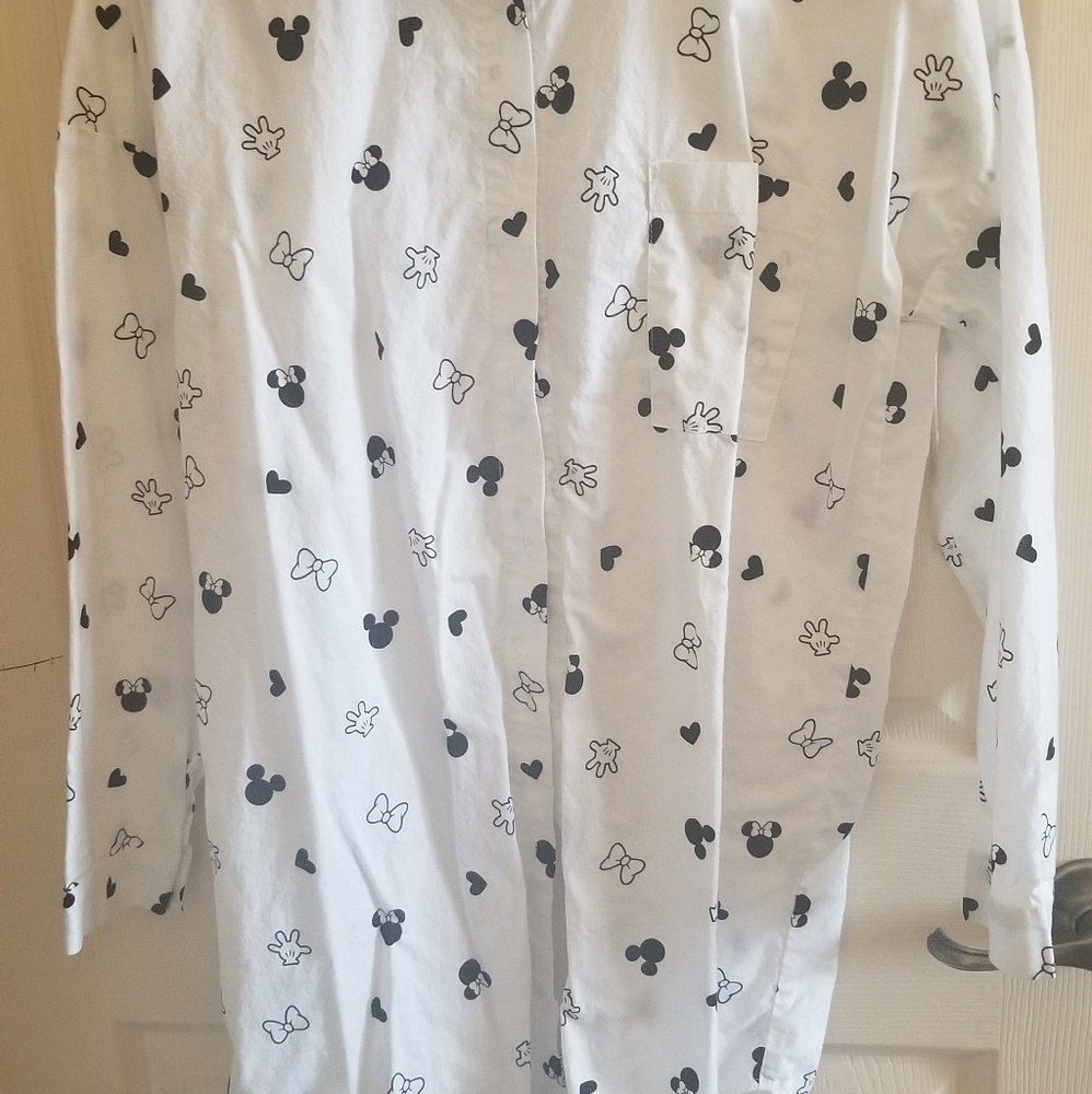 Mickey Mouse night shirt